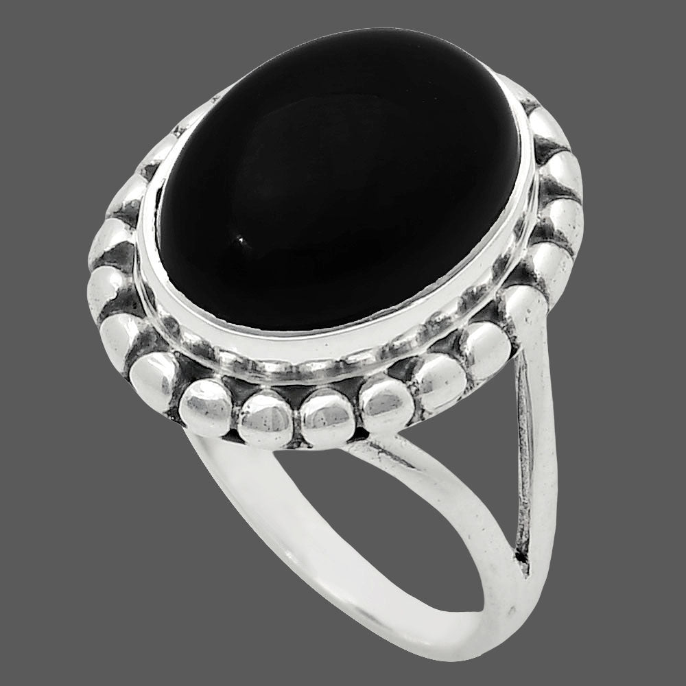 Premium Quality Black Onyx - Brazil Ring size-8 R-1071 23-ER10331