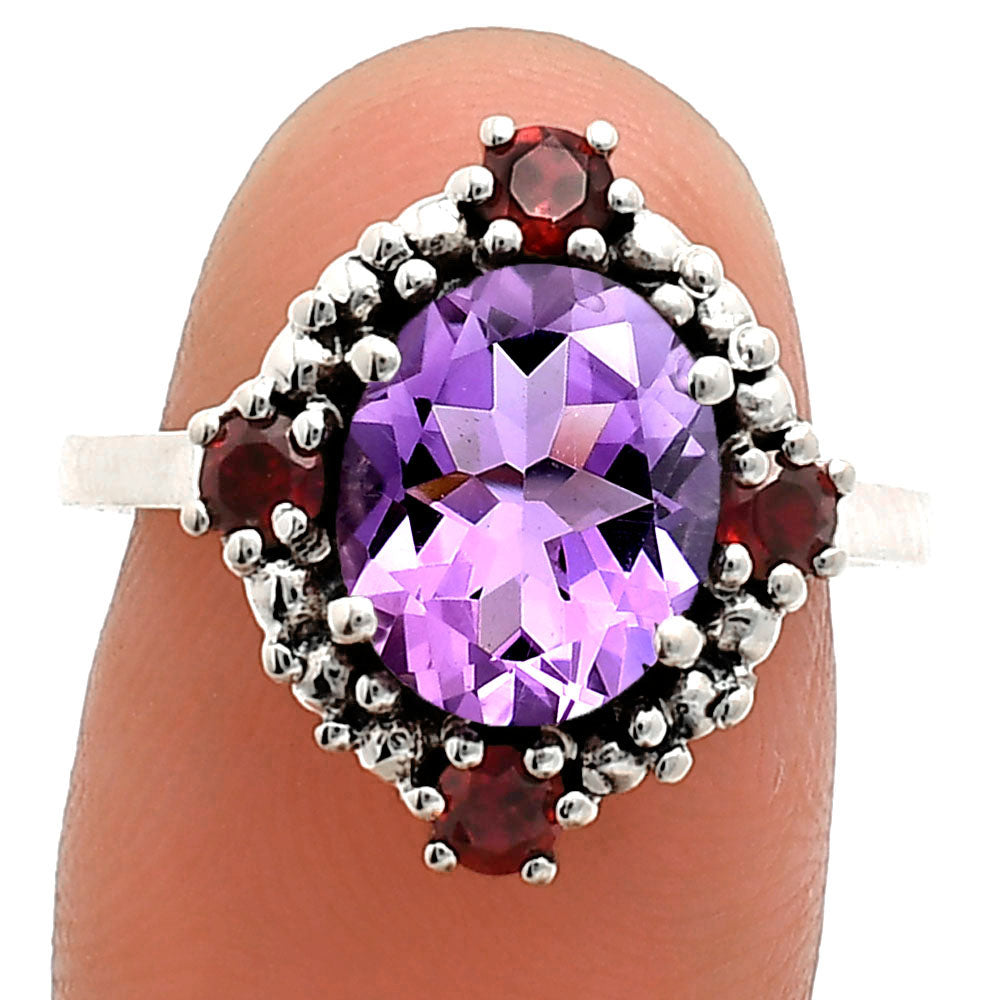 925 Sterling Silver Gemstone Ring with Garnet Accents Vintage Style AGR1016 R-1017