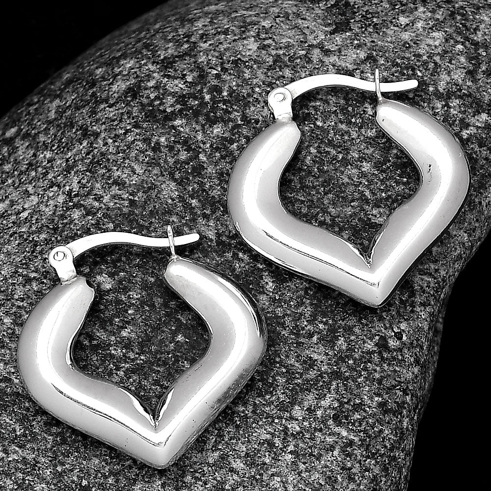925 Sterling Silver Geometric Heart Hoops – Modern Stylish Earrings DGE1041