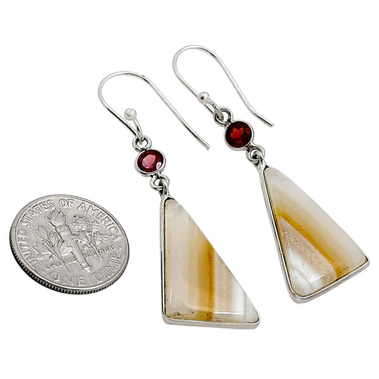 Banded Onyx and Garnet Earrings E-1002 SDE91056