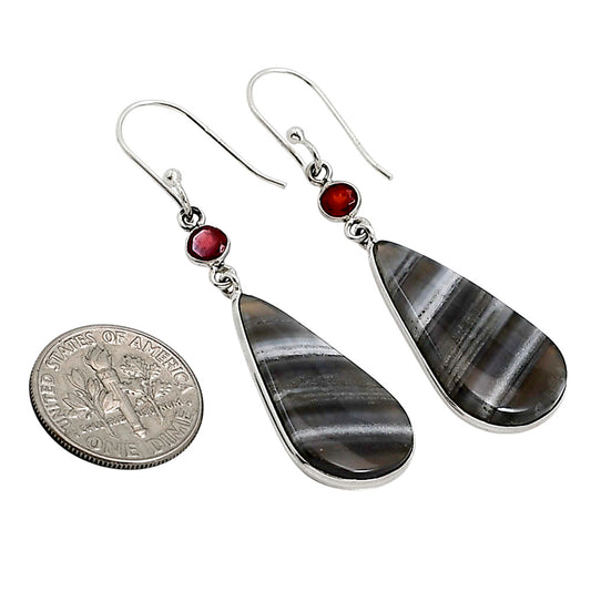 Banded Onyx and Garnet Earrings E-1002 SDE91074