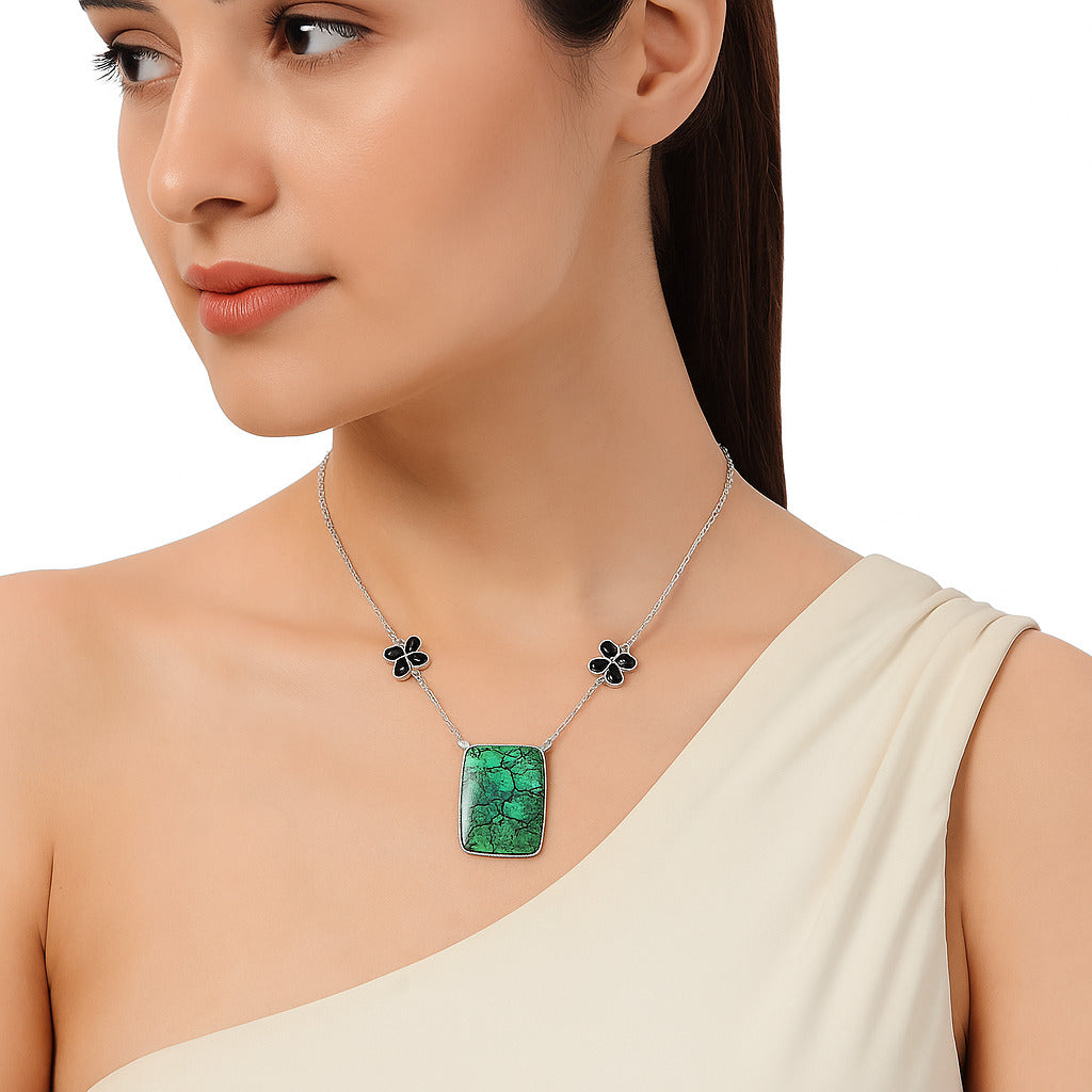 Green Matrix Turquoise and Black Onyx Necklace N-1001 SDN1211