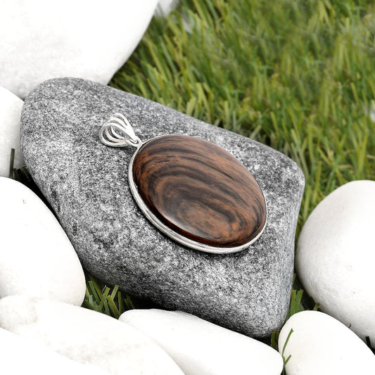 Natural Hypersthene - Canada Pendant P-1001 SDP105836