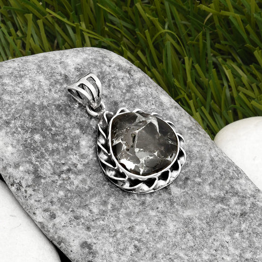 Natural Obsidian And Zinc Pendant P-1081 SDP107991