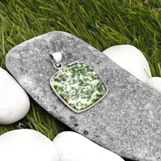 Natural Dioptase Pendant P-1001 SDP108736