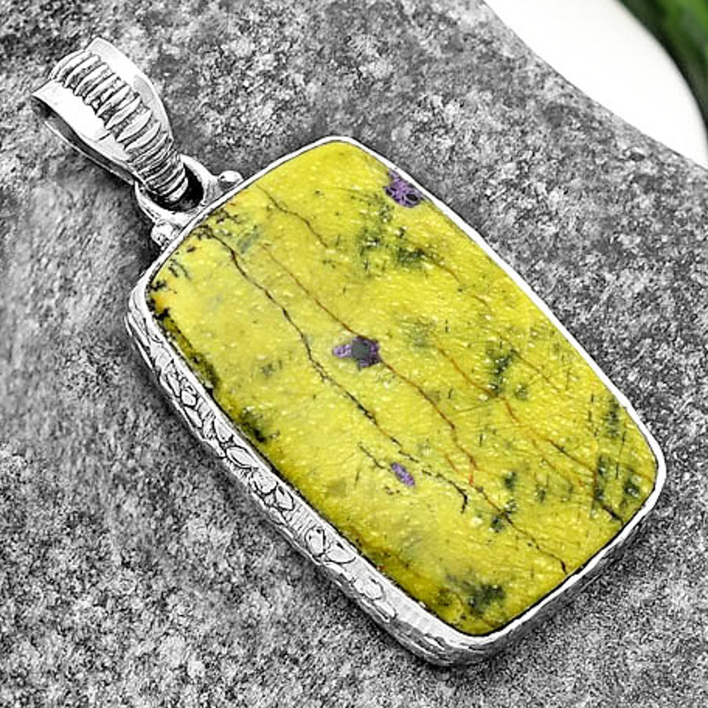 Natural Stichtite Pendant P-1082 SDP111878