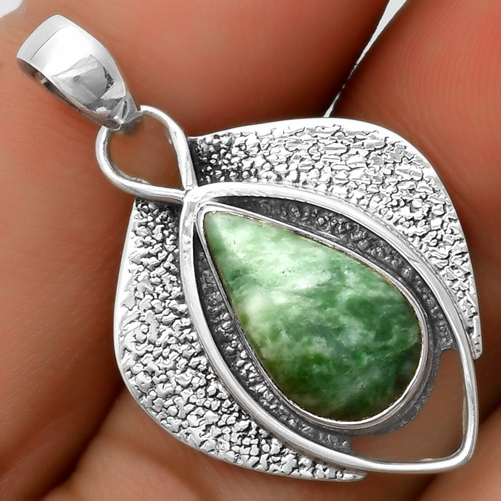 Southwest Style - Natural Dioptase Pendant P-1402 SDP112982
