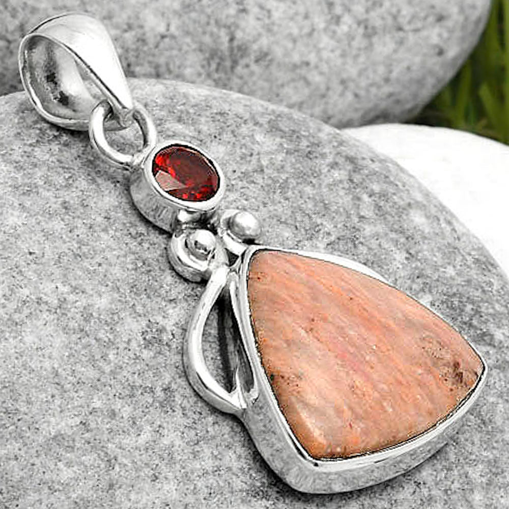 Natural Pink Tulip Quartz & Garnet Pendant P-1571 SDP114980
