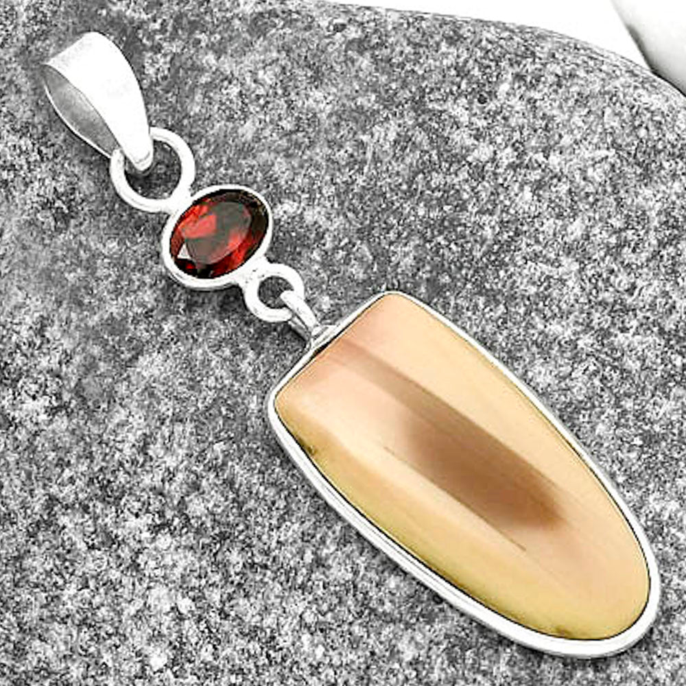 Imperial Jasper - Mexico & Garnet Pendant P-1098 SDP115199