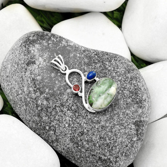 Kammererite - Finland, Lapis & Garnet Pendant P-1027 SDP115512