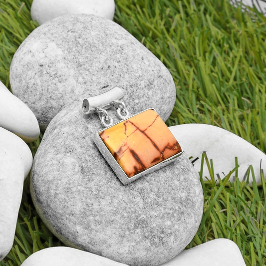 Natural Indian Paint Gemstone Pendant P-1198 SDP117311