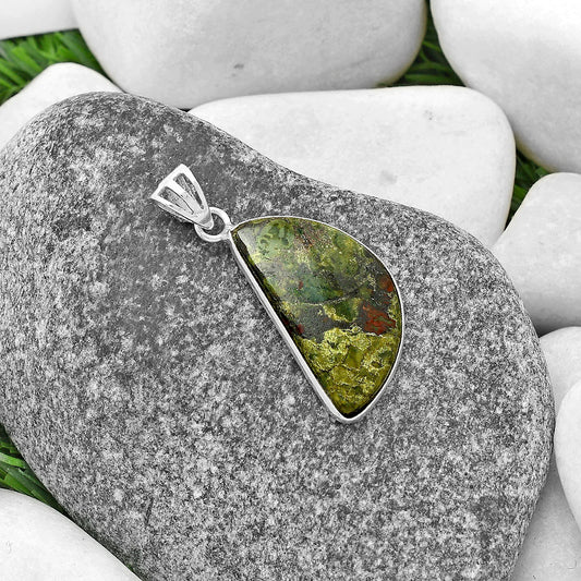 Dragon Blood Stone - South Africa Pendant P-1001 SDP119038