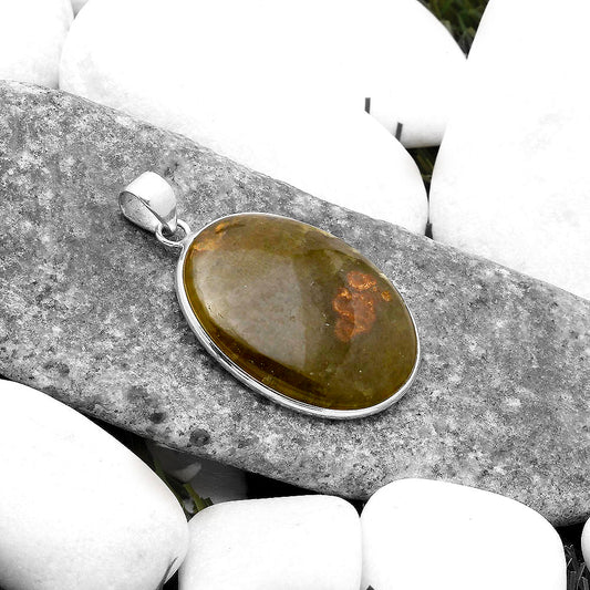 Natural Cloudy Prehnite Pendant P-1001 SDP120107