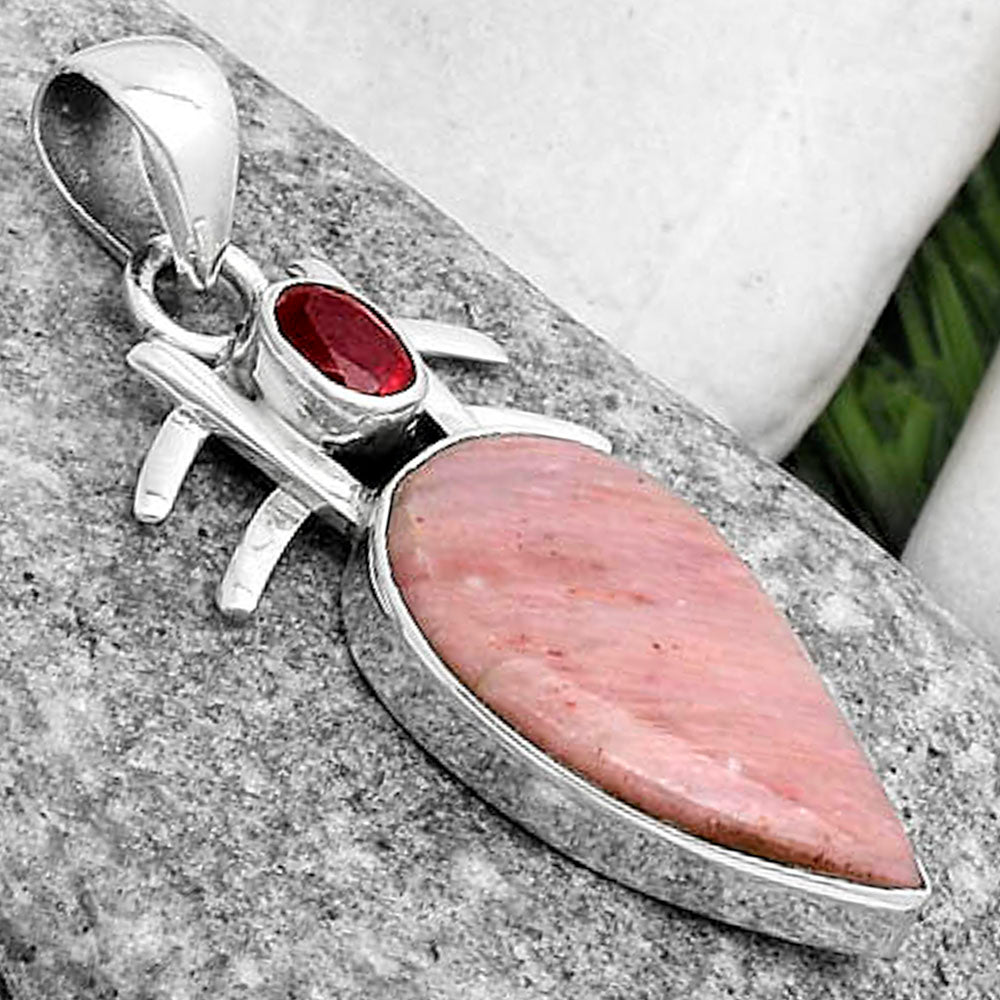 Natural Pink Tulip Quartz & Garnet Pendant P-1046 SDP120360