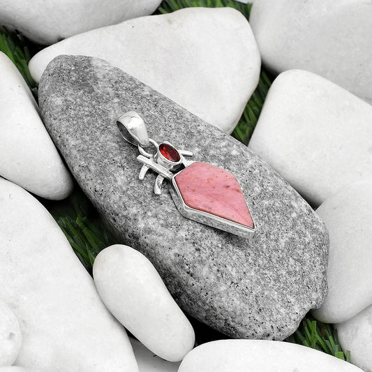 Natural Pink Tulip Quartz & Garnet Pendant P-1046 SDP120369