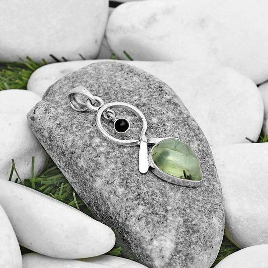 Natural Prehnite & Black Onyx Pendant P-1048 SDP121860