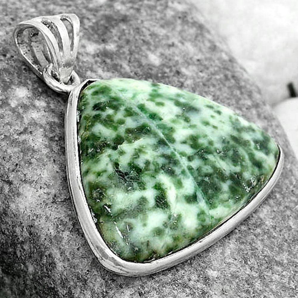 Natural Dioptase Pendant P-1001 SDP122870