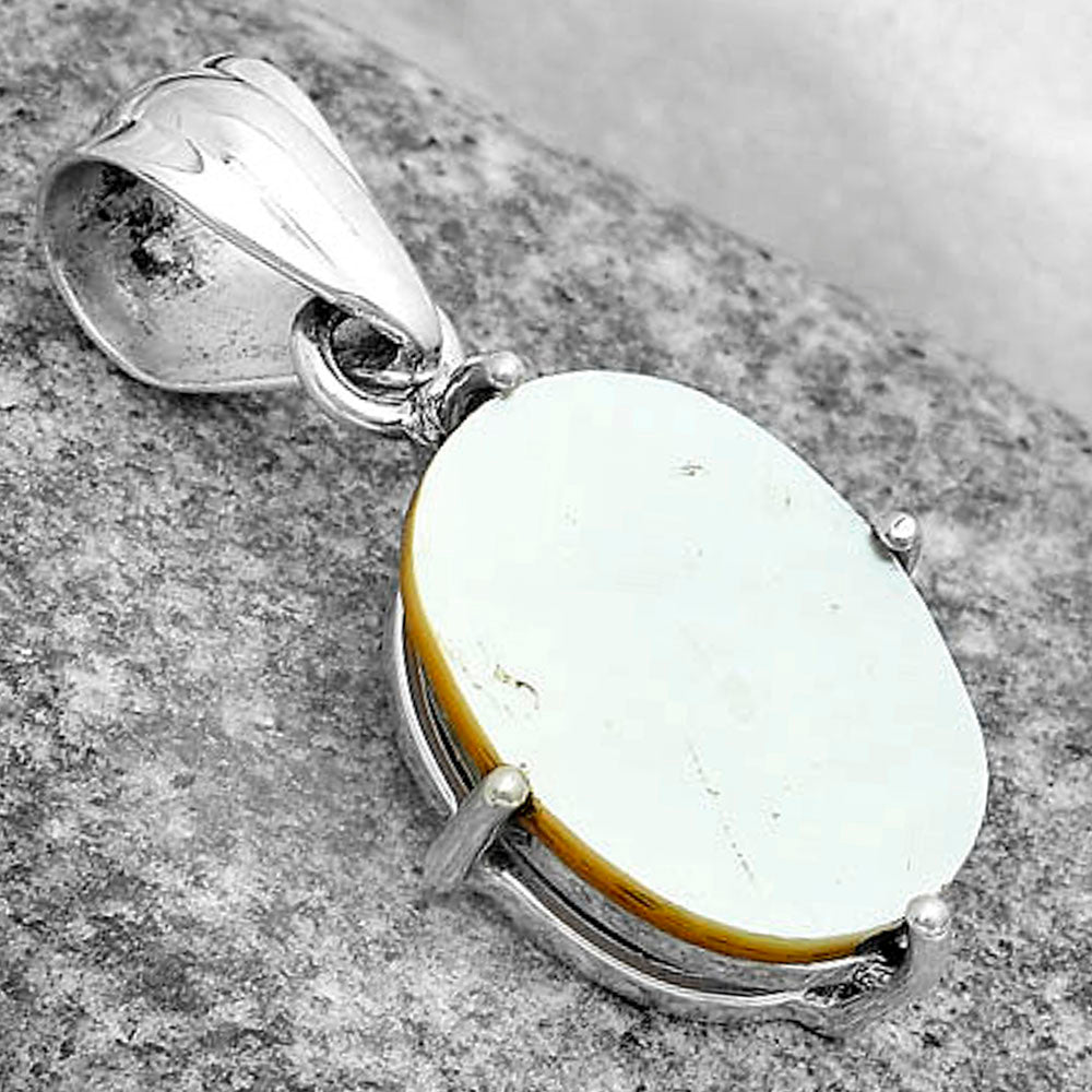 Natural Mother Of Pearl Pendant P-1013 SDP123280