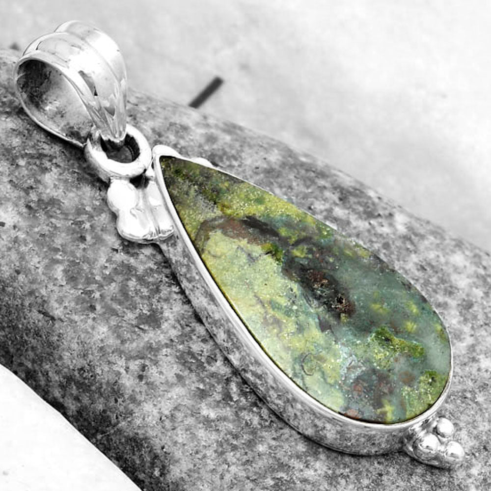 Dragon Blood Stone - South Africa Pendant P-1100 SDP123570