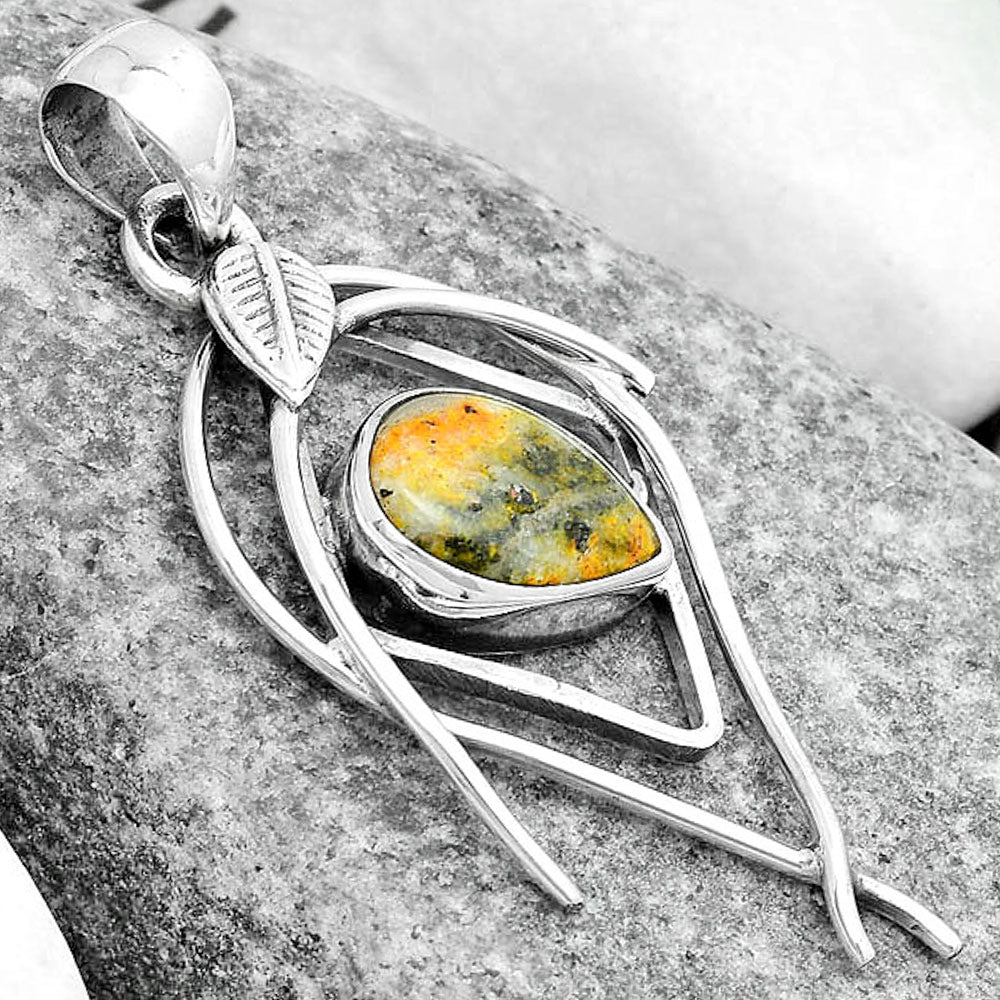 Natural Indonesian Bumble Bee Pendant P-1504 SDP123752