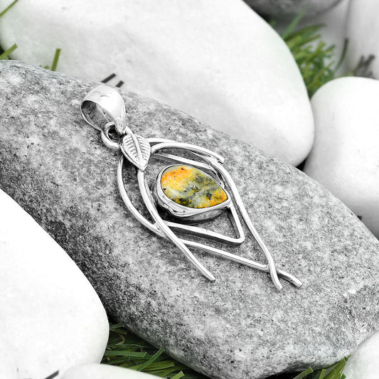 Natural Indonesian Bumble Bee Pendant P-1504 SDP123752