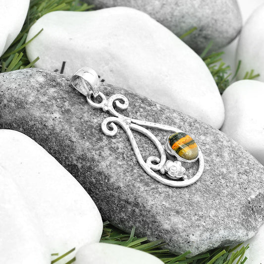 Natural Indonesian Bumble Bee Pendant P-1714 SDP123891