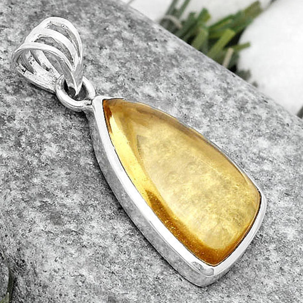 Natural Whiskey Quartz Pendant P-1002 SDP124396