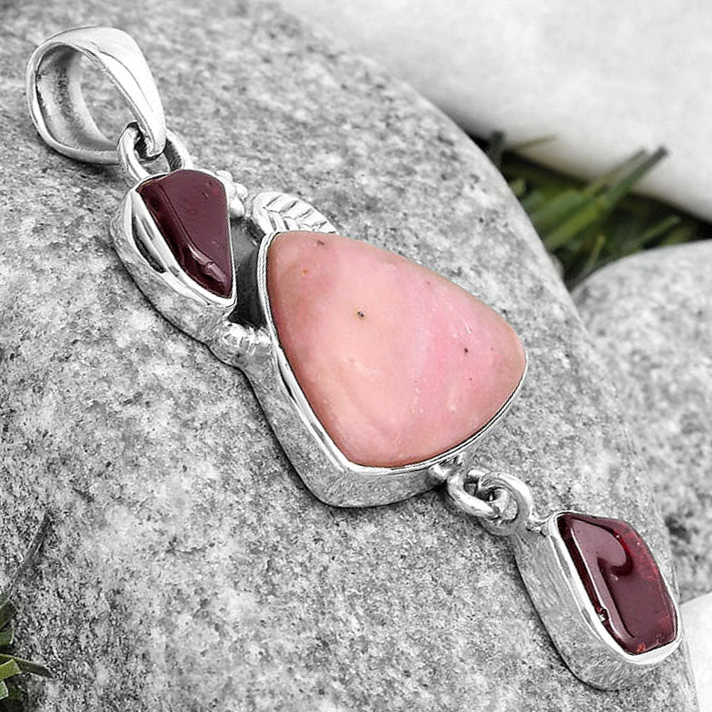 Natural Pink Tulip Quartz & Garnet Pendant P-1414 SDP125532