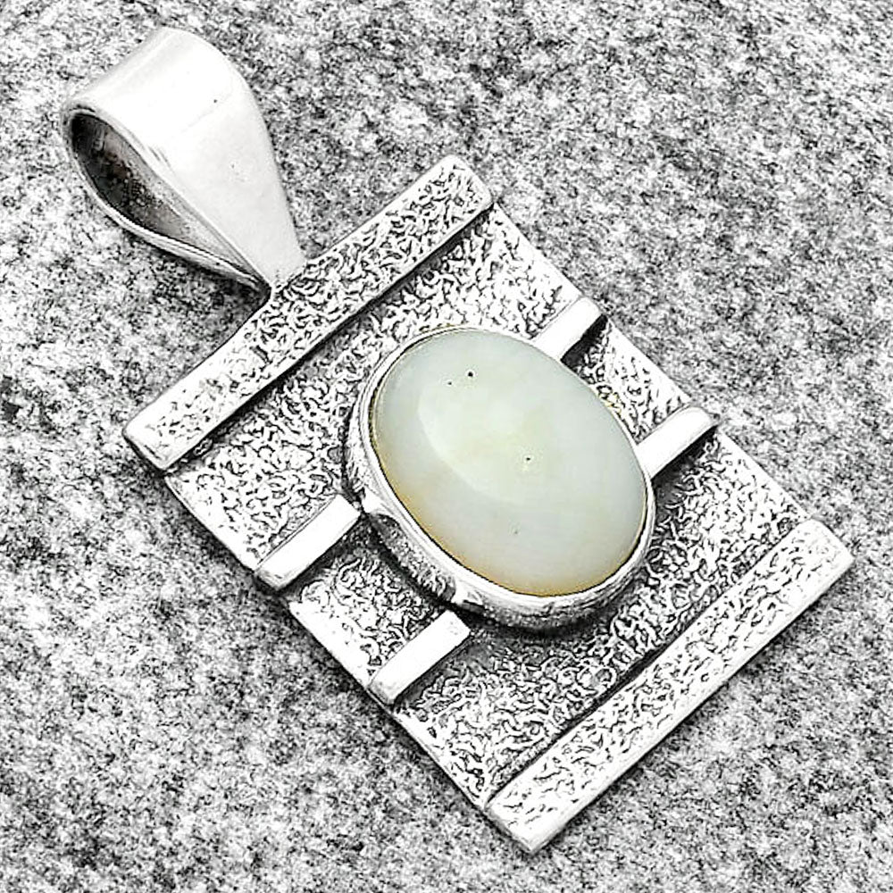 Natural White Opal Pendant P-1658 SDP126625