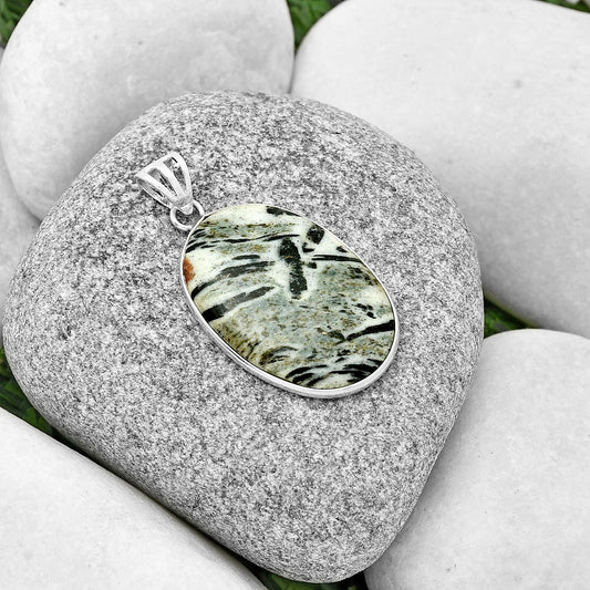 Natural Hornblende Pendant P-1001 SDP129855