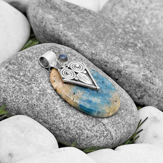 Owl - Cavansite - India & Labradorite Pendant P-1649 SDP130425