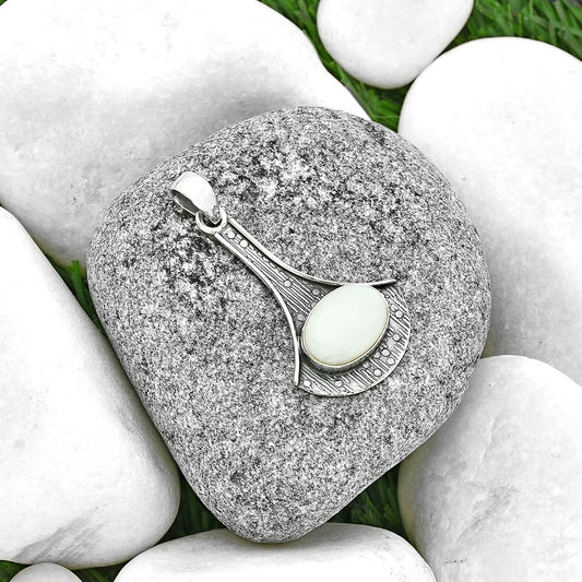 Natural White Opal Pendant P-1195 SDP131606
