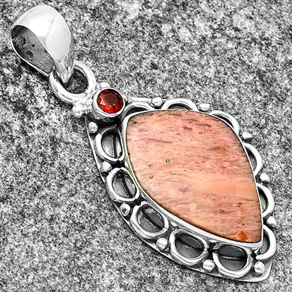 Natural Pink Tulip Quartz & Garnet Pendant P-1080 SDP131787