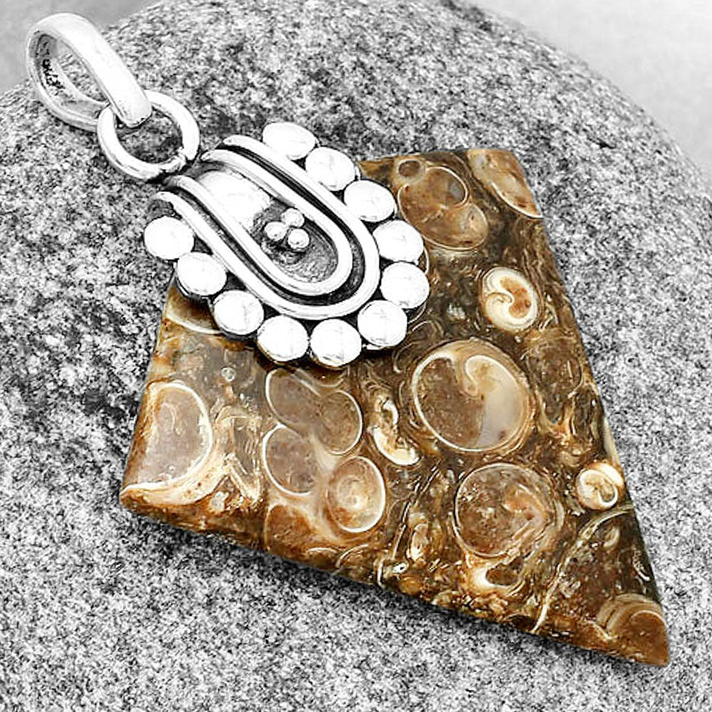 Natural Turtella Jasper - USA Pendant P-1599 SDP132472