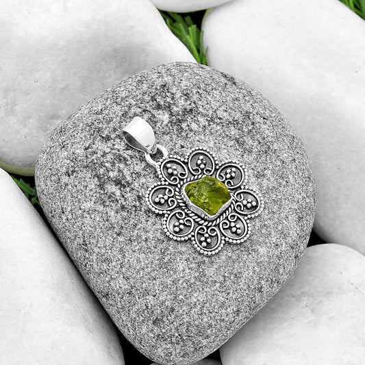 Green Apatite Rough - Madagascar Pendant P-1214 SDP132689