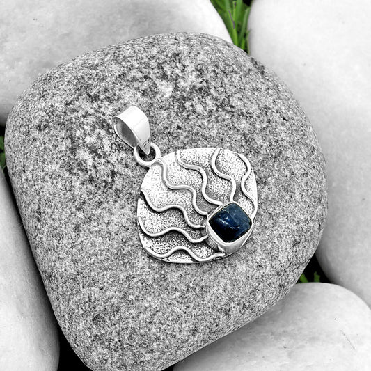 Fire Flame - Blue Sapphire Rough Pendant P-1685 SDP132940