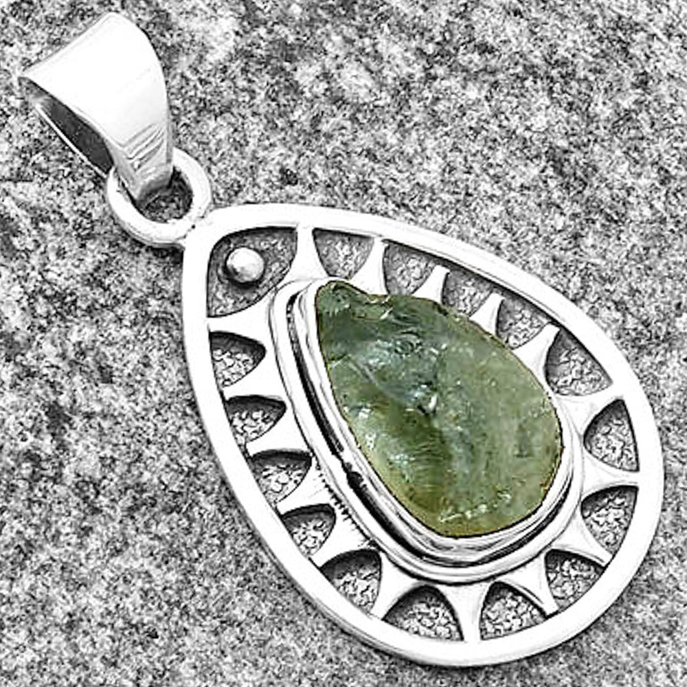 Natural Aquamarine Rough - Brazil Pendant P-1147 SDP133388