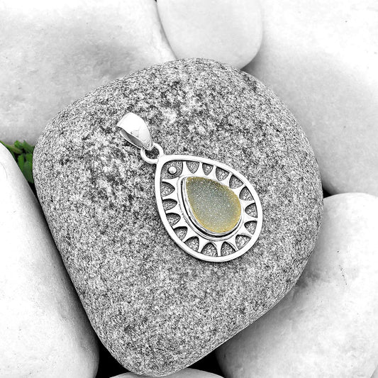 White Titanium Druzy Pendant P-1147 SDP133389
