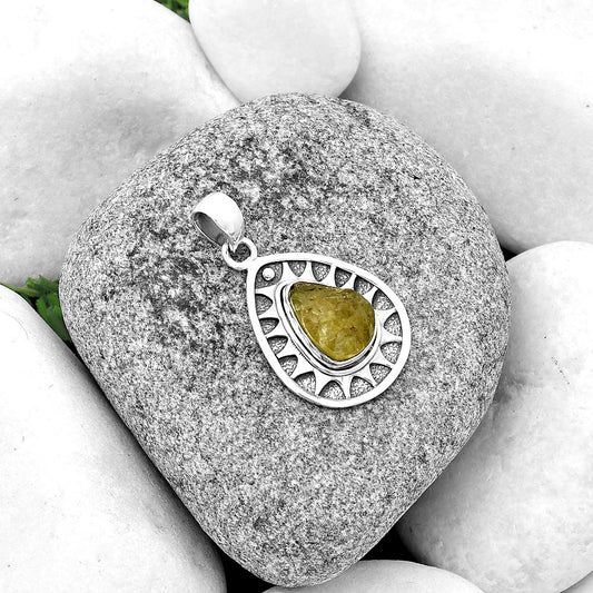 Natural Green Kyanite Rough - India Pendant P-1147 SDP133406