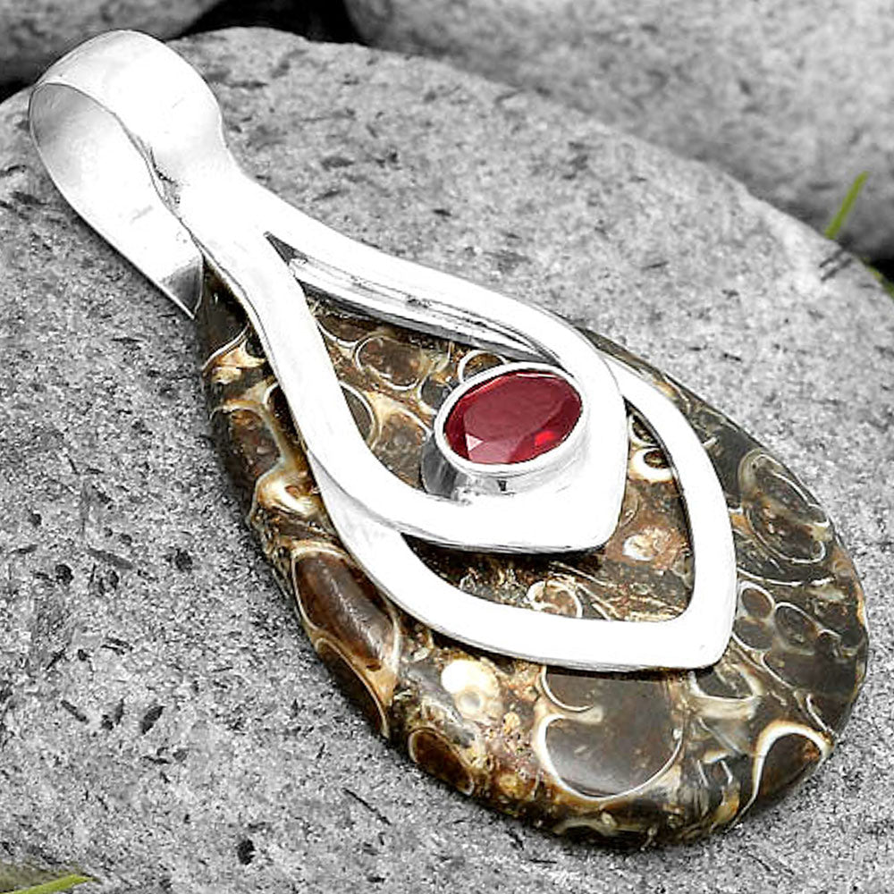 Natural Turtella Jasper USA & Garnet Pendant P-1562 SDP135453