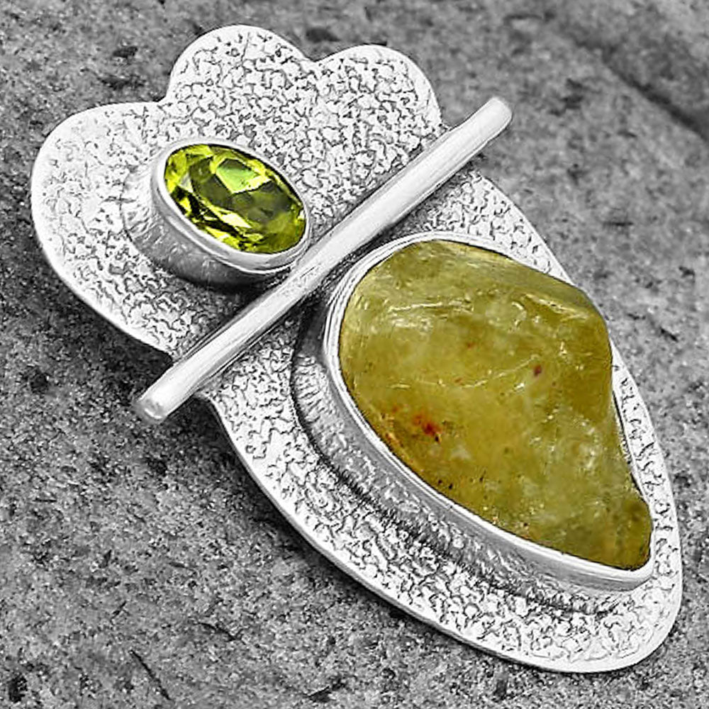 Green Kyanite Rough - India & Peridot Pendant P-1338 SDP136088