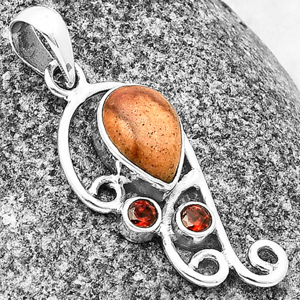 Indian Paint Gemstone & Garnet Pendant P-1039 SDP139278