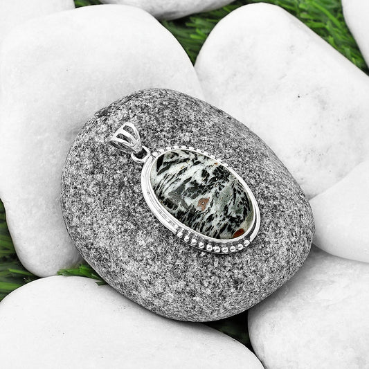 Natural Hornblende Pendant P-1073 SDP139791