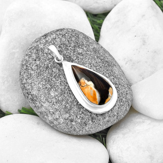 Natural Peanut Wood Pendant P-1076 SDP140488