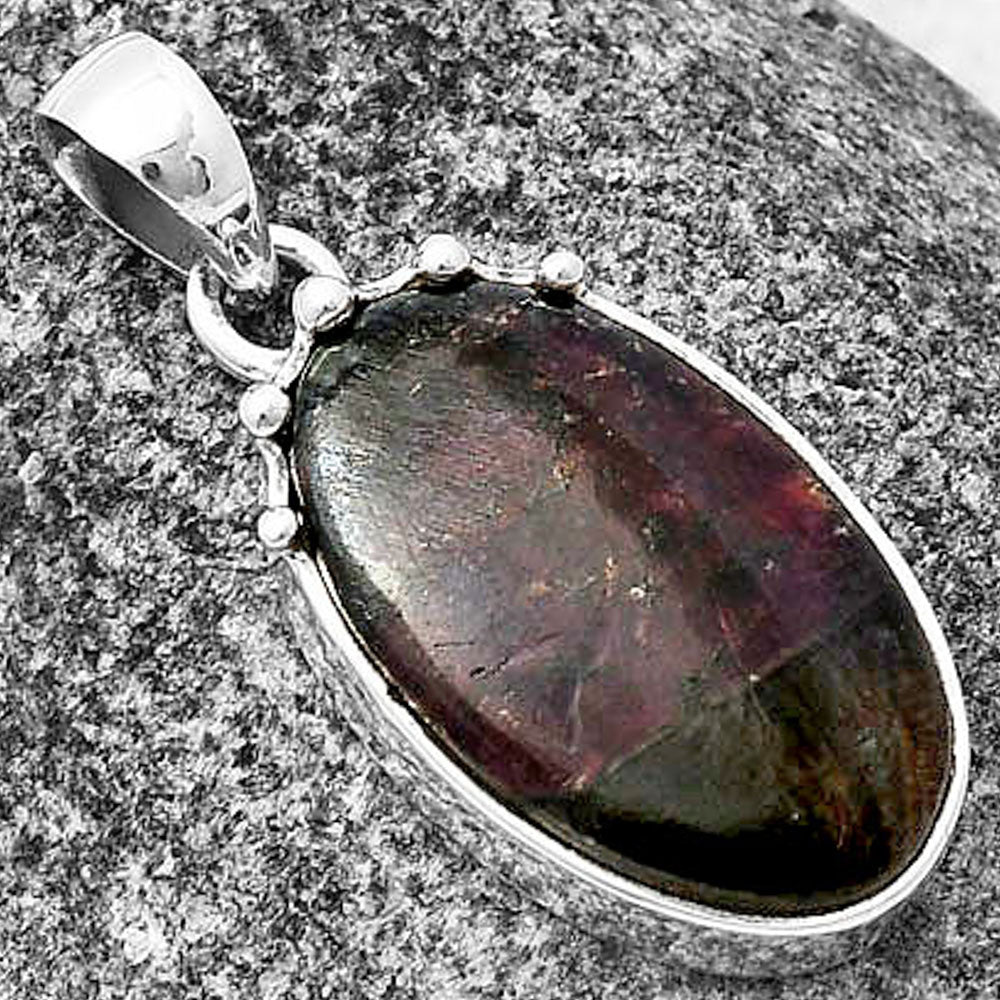 Natural Russian Eudialyte Pendant P-1349 SDP140677