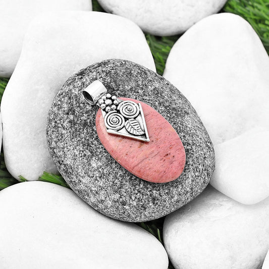 Natural Owl - Pink Tulip Quartz Pendant P-1649 SDP141018