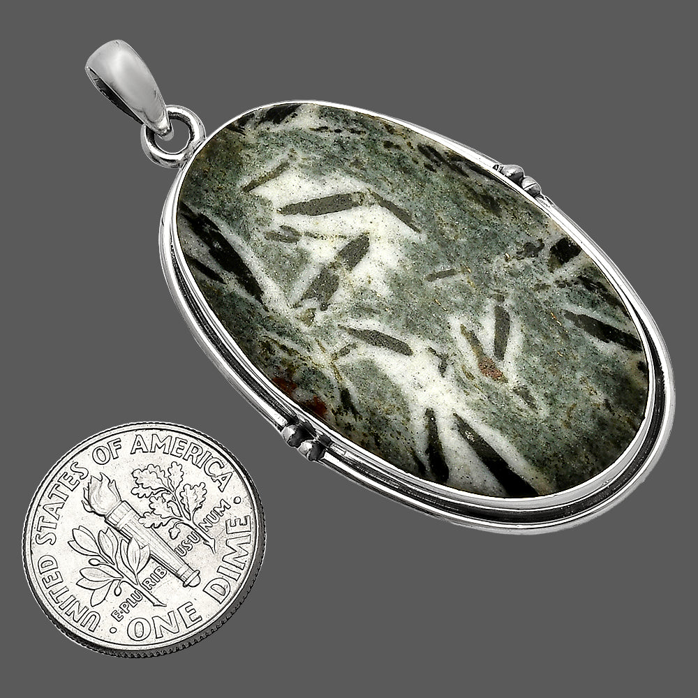 Natural Hornblende Pendant P-1064 SDP147339