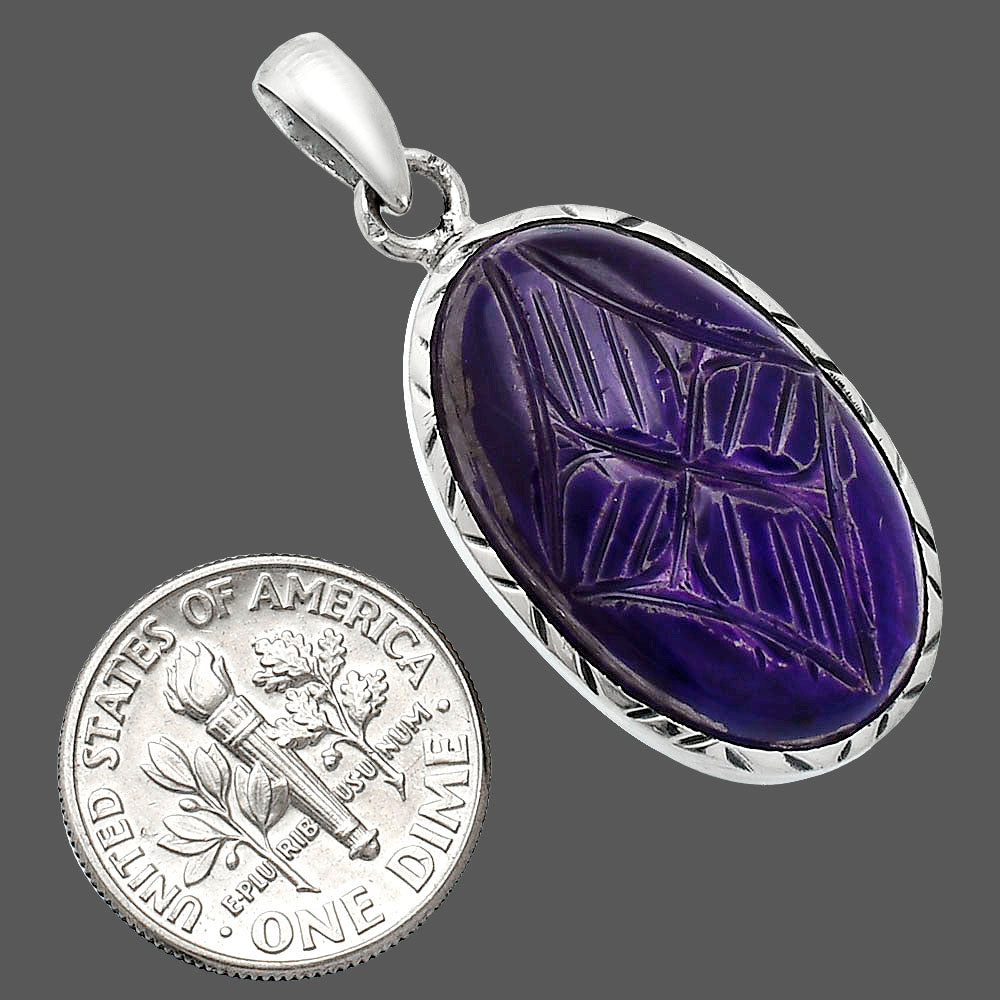 Carved Labradorite - Madagascar Pendant P-1079 SDP153007