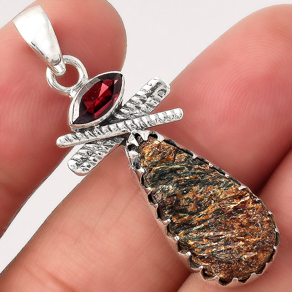 Astrophyllite Druzy Russia and Garnet Pendant P-1268 SDP154732