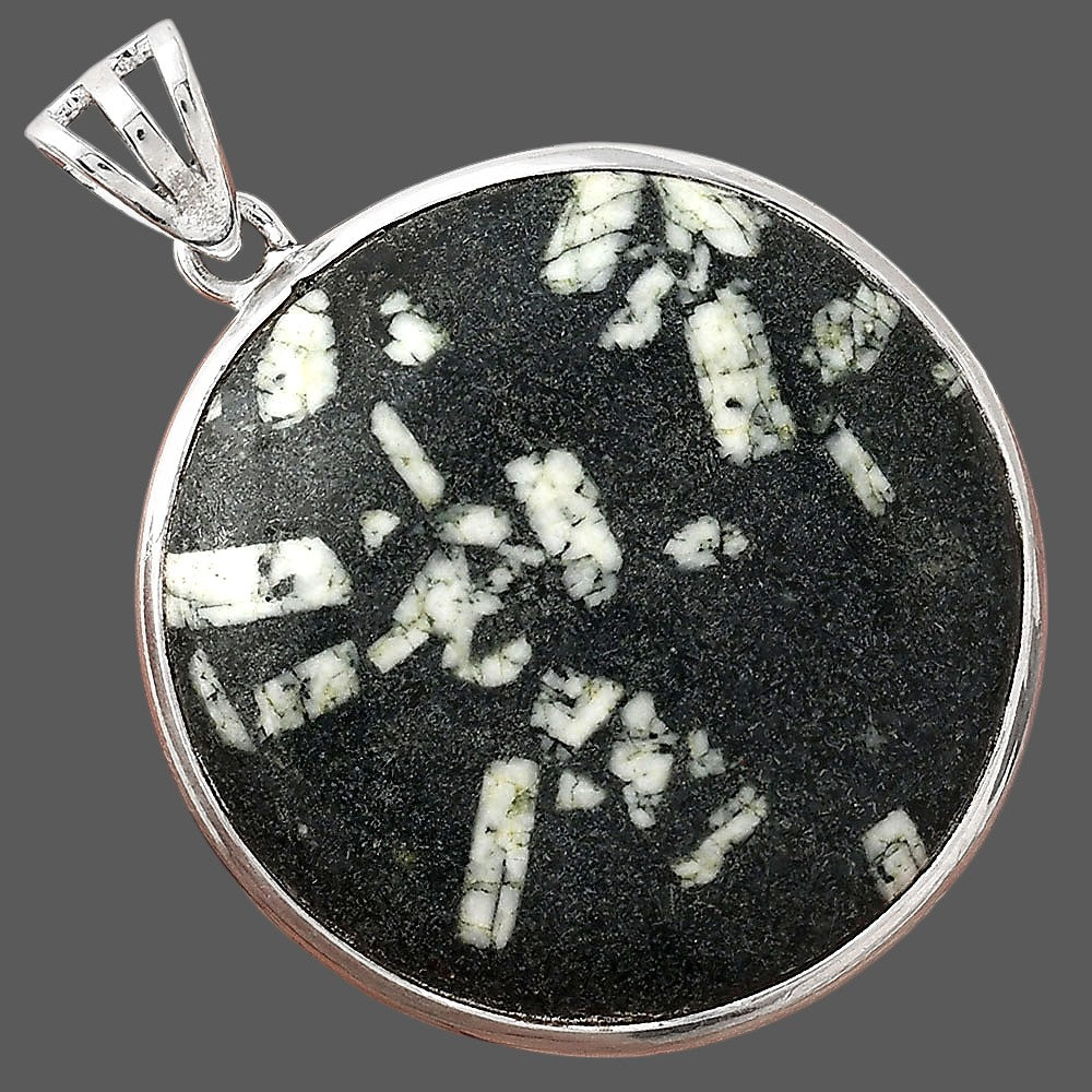 Natural Hornblende Pendant P-1001 SDP156002